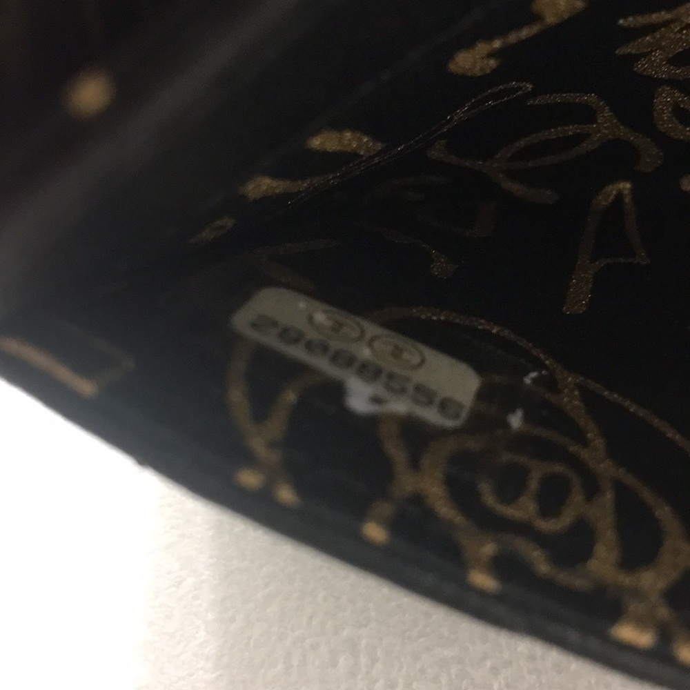 Chanel Classic Flap Card Holder - Picture 8 of 10